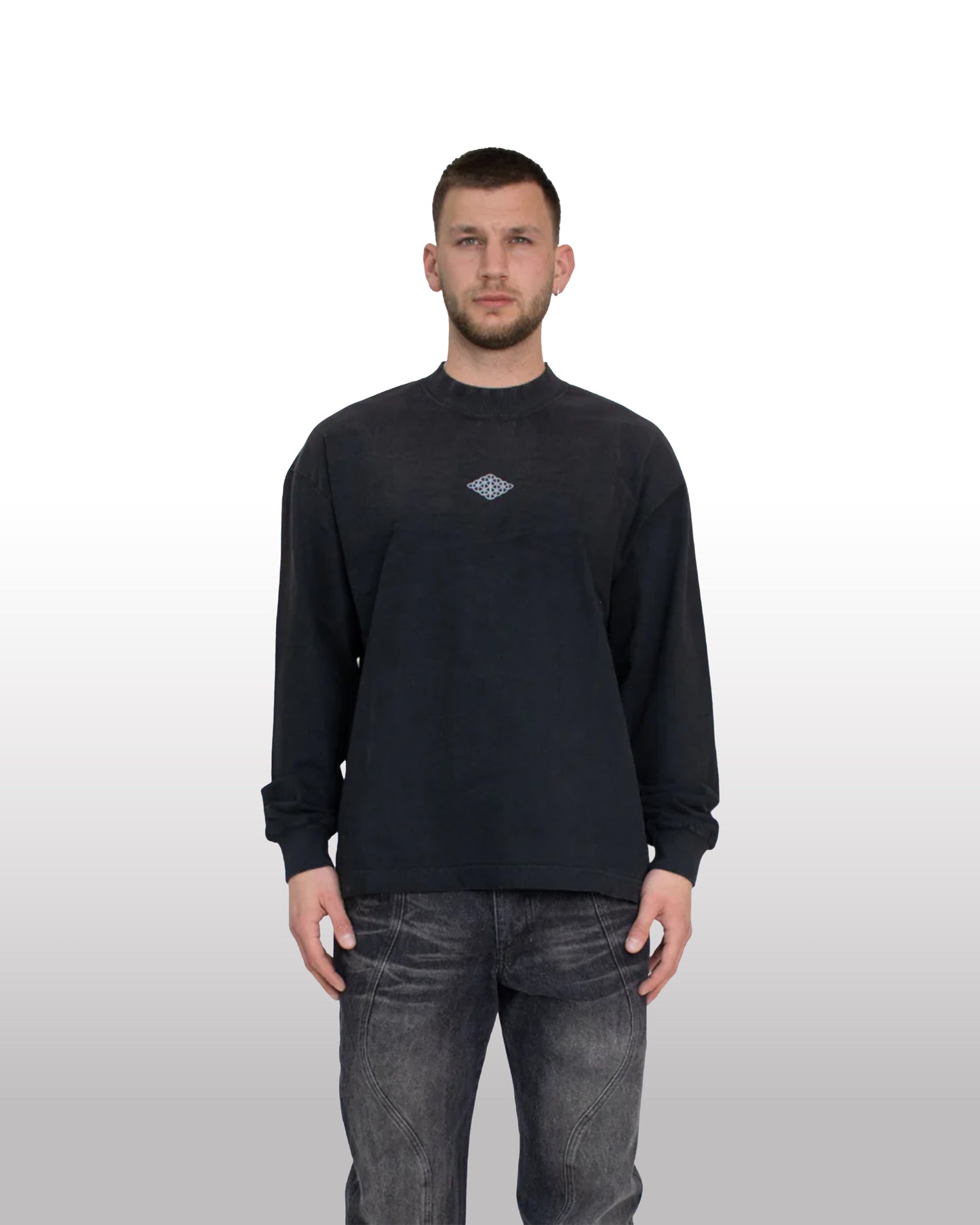 DIVENTION Rhombus Longsleeve