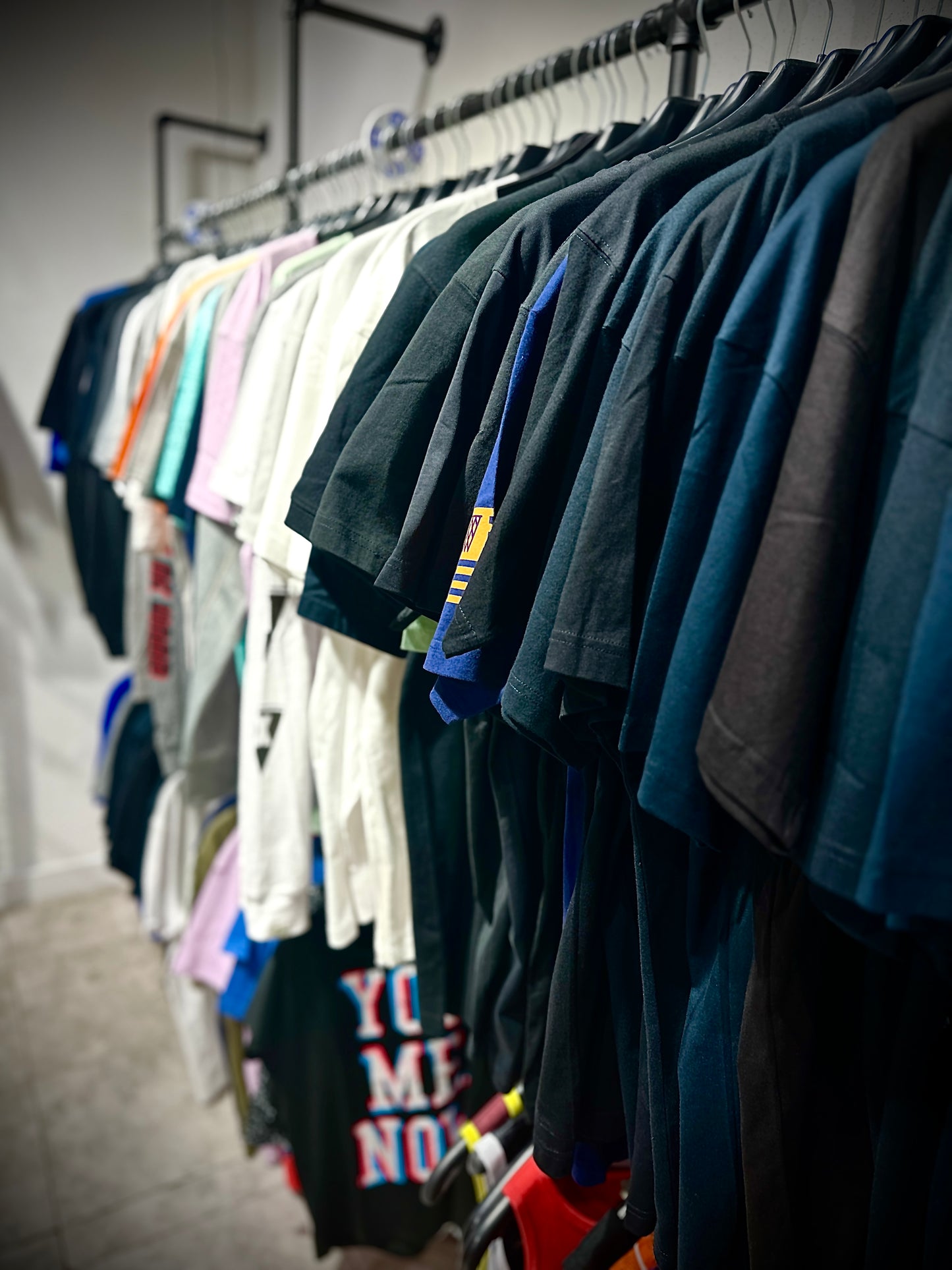 Mystery Box – 2 Hoodies + 2 Shirts