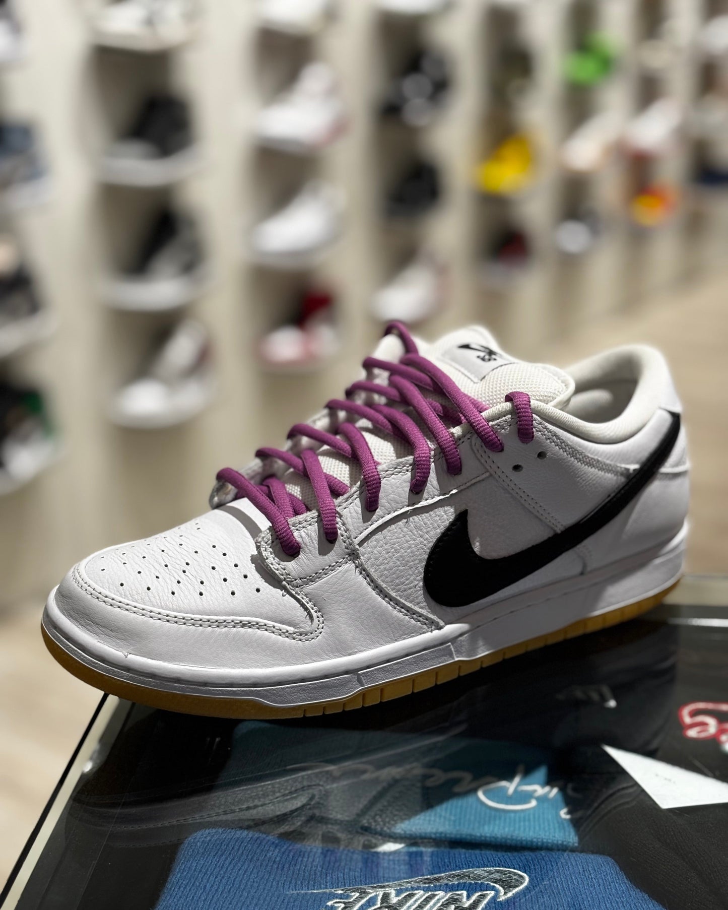 SB Laces Light Purple