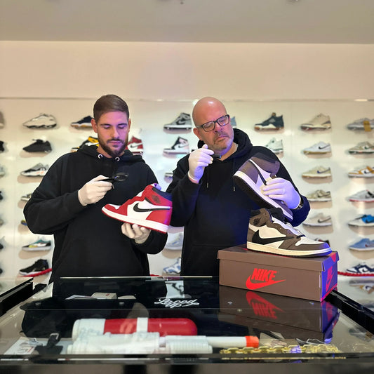 Laced Up Legit Check – So erkennen wir echte Sneaker (100 % Original)