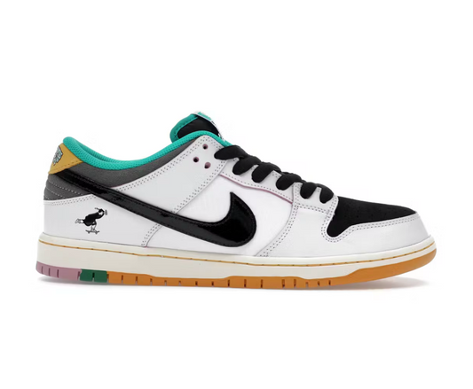 Nike SB Dunk Low CSEF
