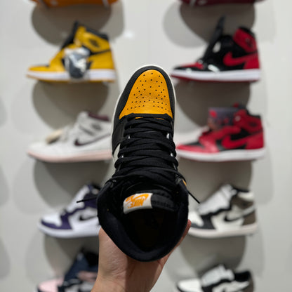 USED Nike Jordan 1 Retro High OG Taxi