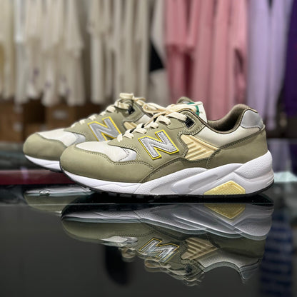 USED New Balance 580 Real Mad Oliv