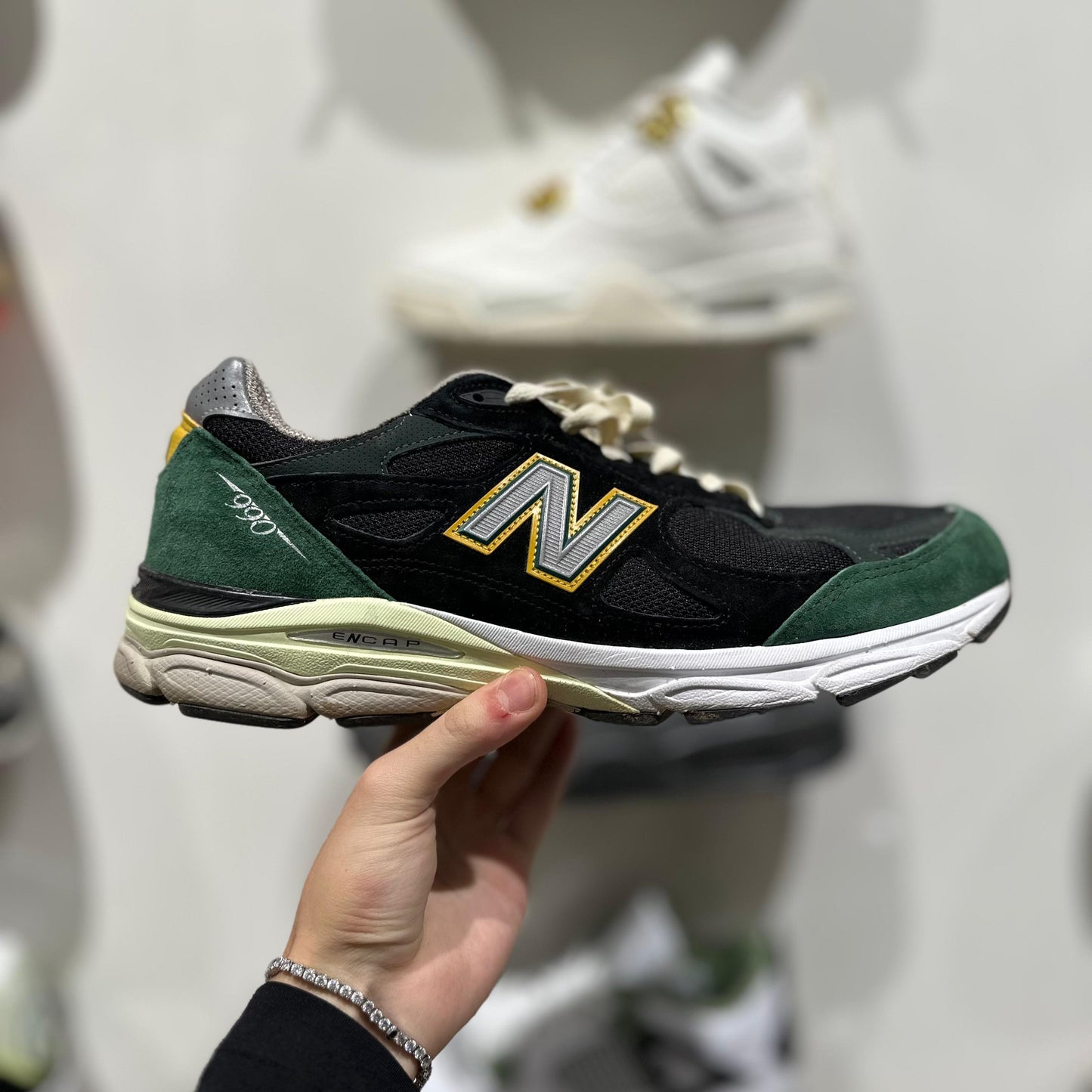 USED New Balance 990 v3 Black Green Yellow