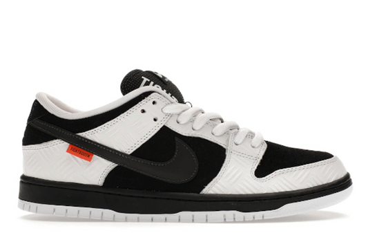 Nike SB Dunk Low Tightbooth