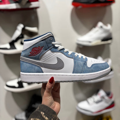 USED Nike Jordan 1 Mid French Blue Fire Red